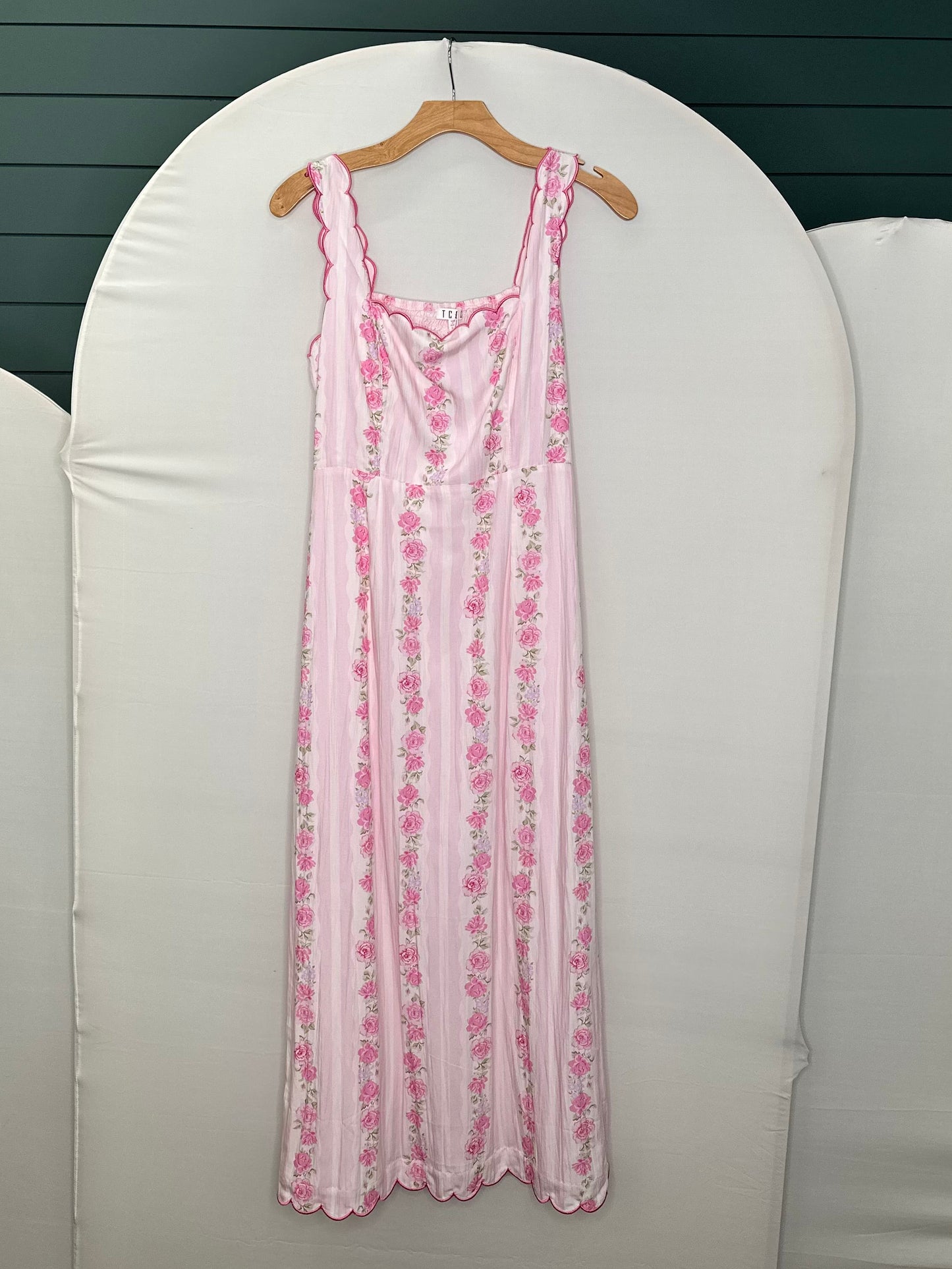 Pink fancy scallop maxi dress