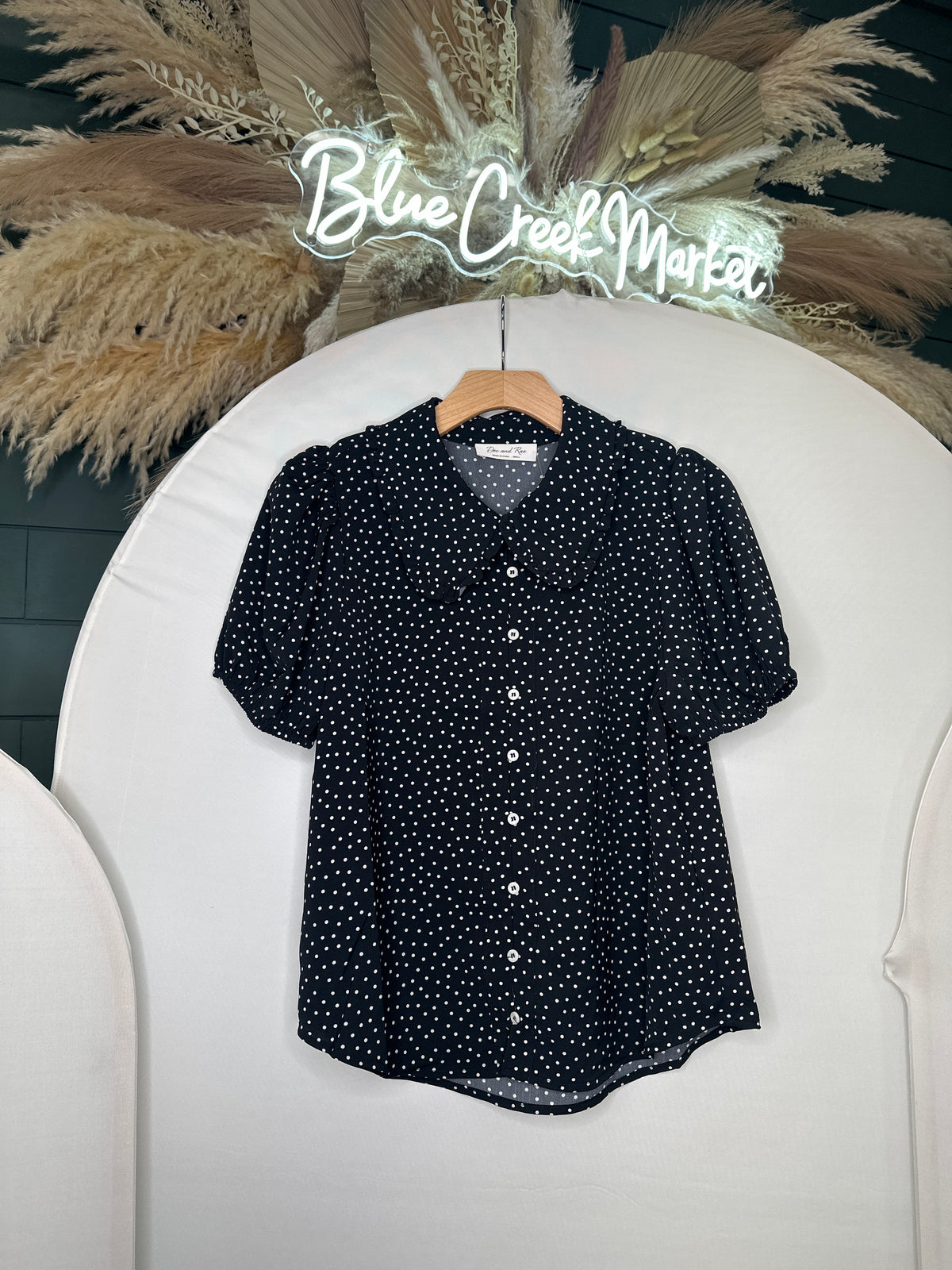 BLK COLLAR DOT BLS