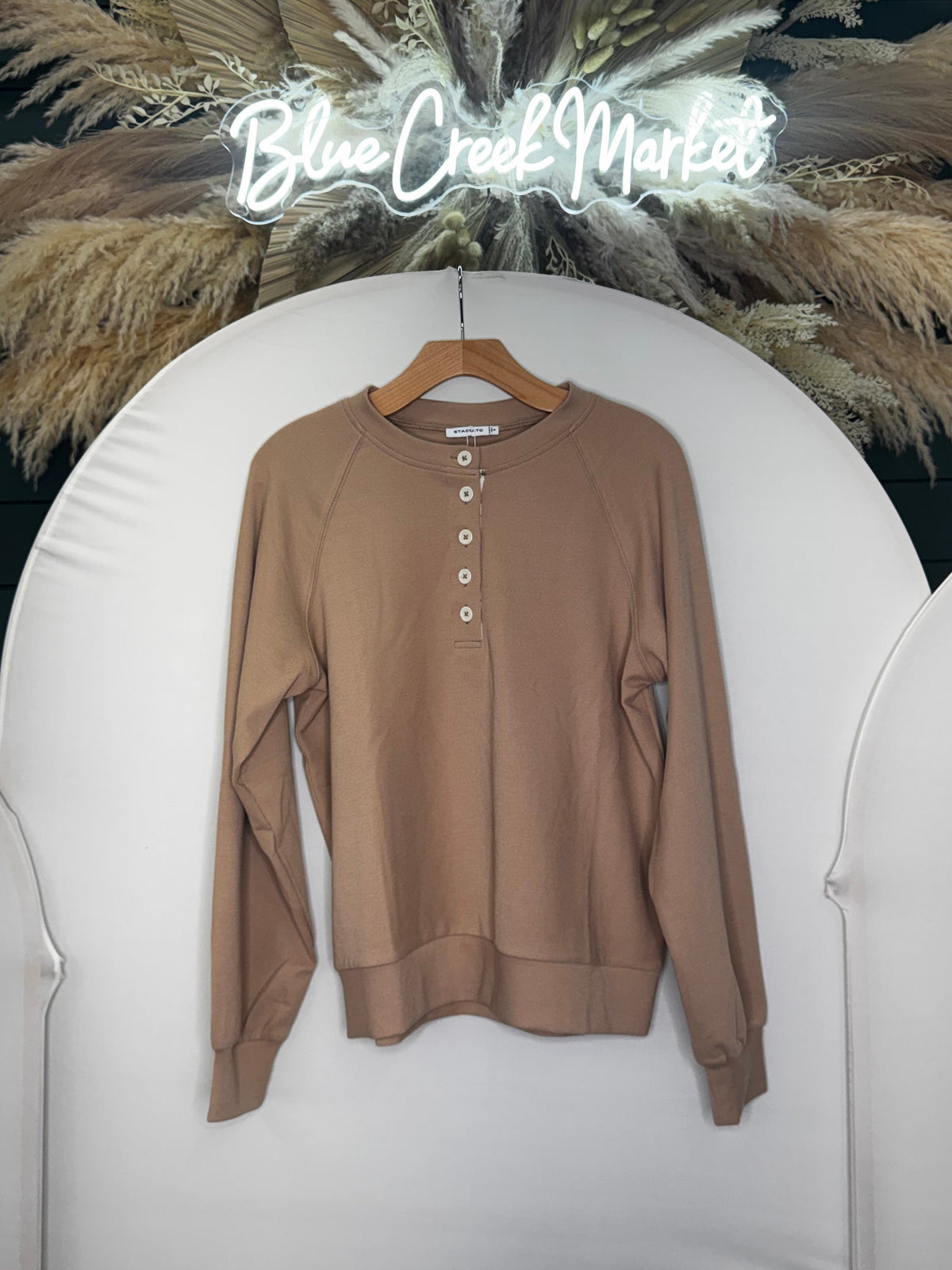 TAUPE KNIT FLRL RAGLAN SLV