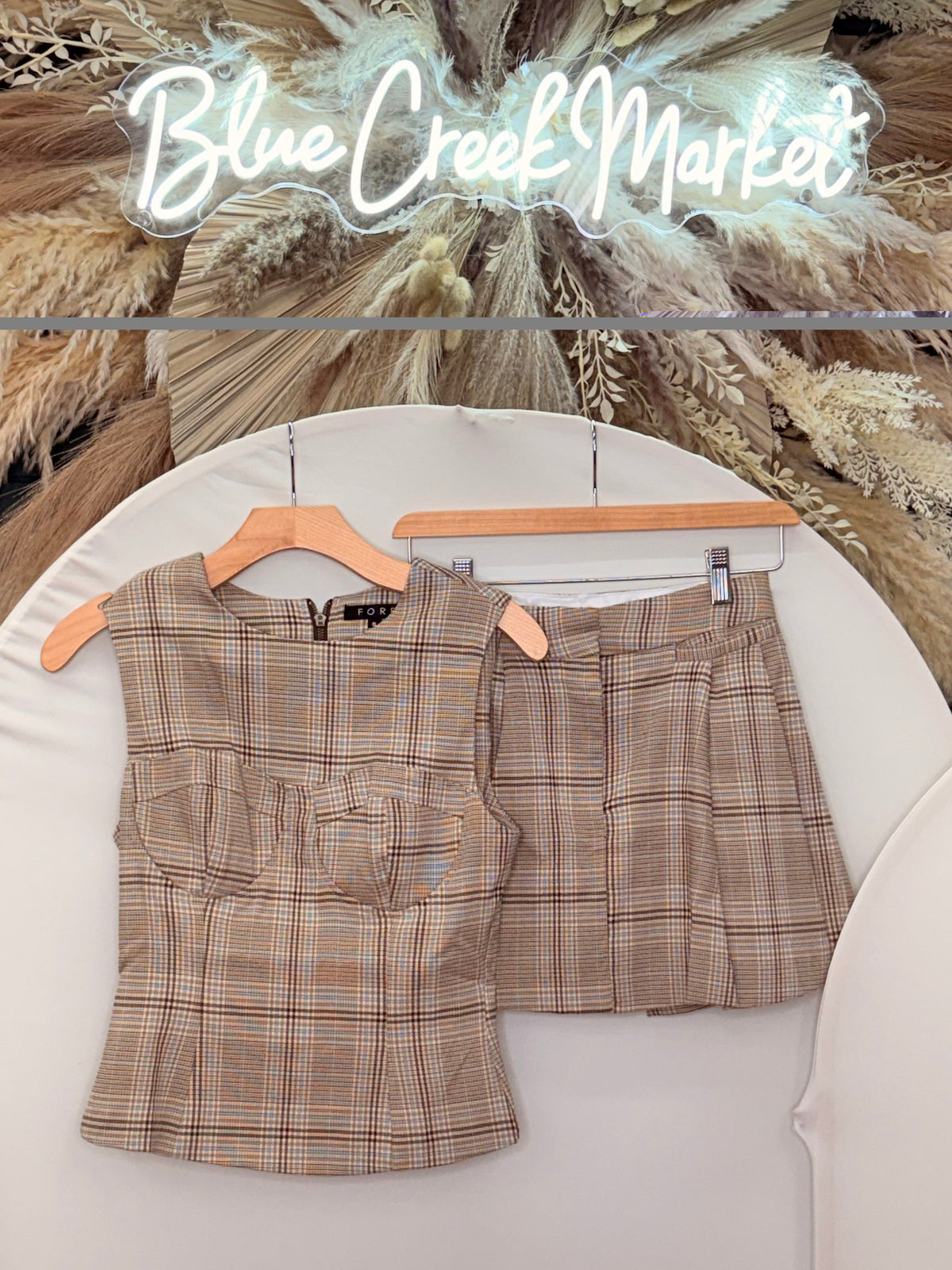 BEIGE/BLUE JESSICA SKORT