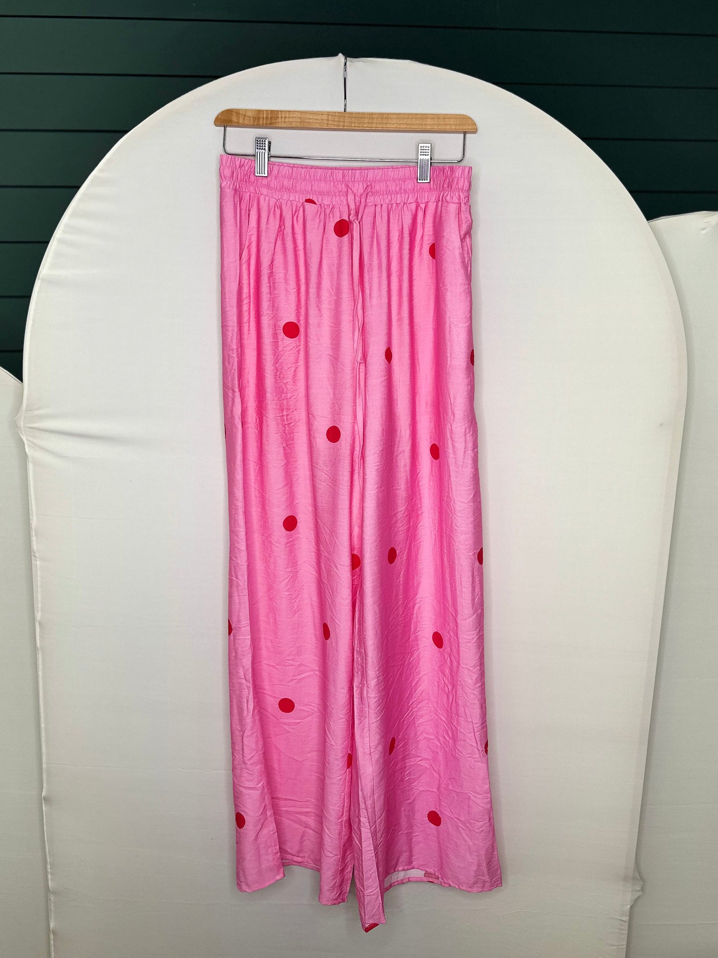 Pink/red polka dot pant