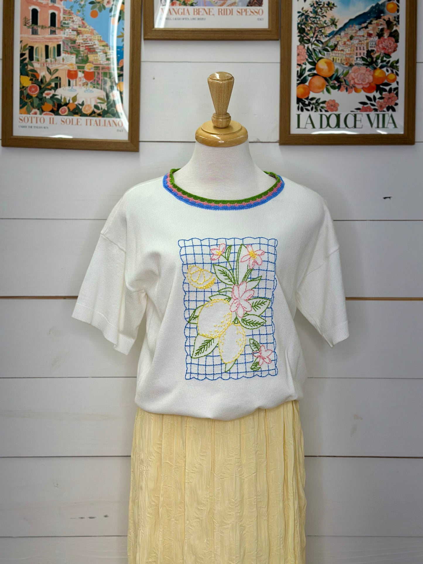 OFF WHITE LEMON EMBROIDERED SHORT SLEEVE