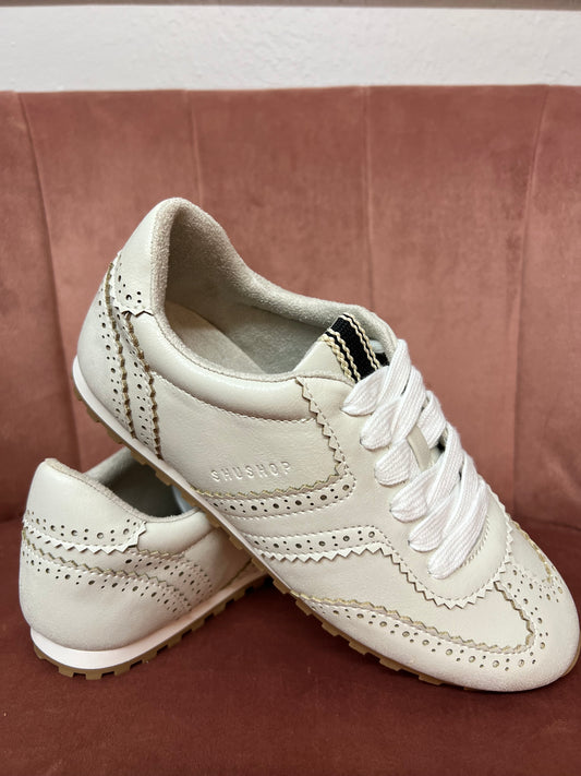 LIGHT GREY EYELET SNEAKER