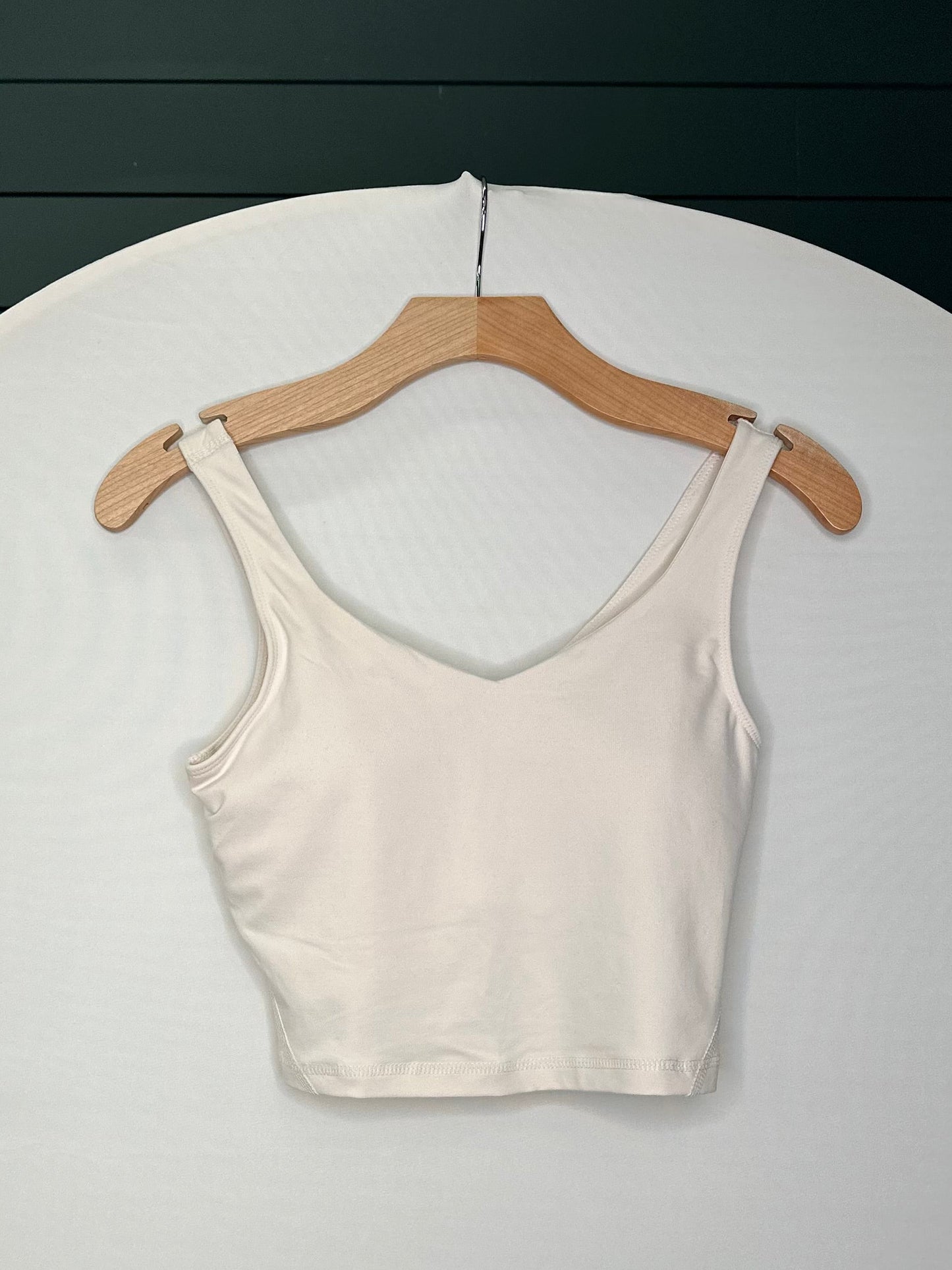 V-NECK ATHLETIC TOP WITH PADDING