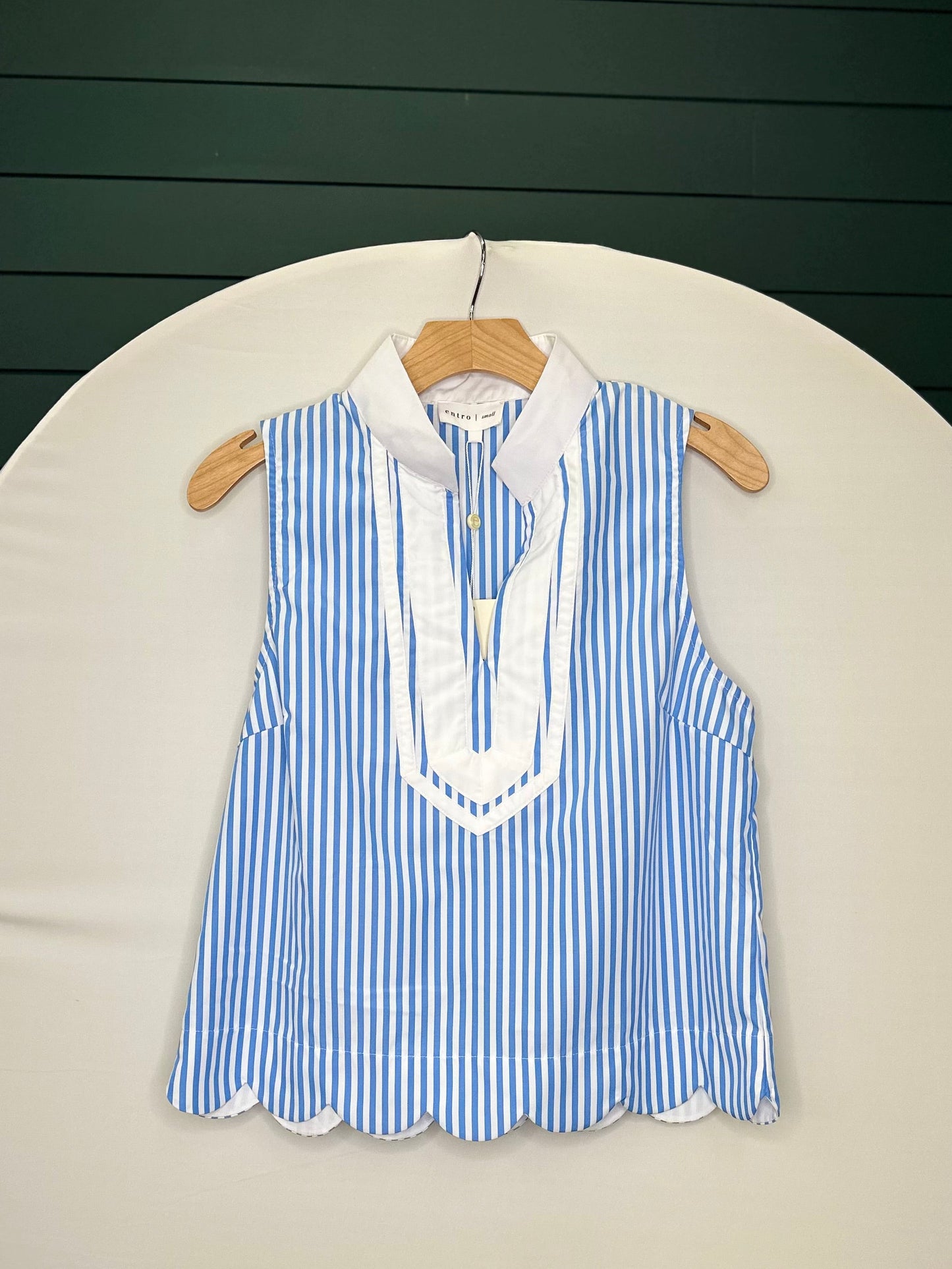 Scallop trim tank