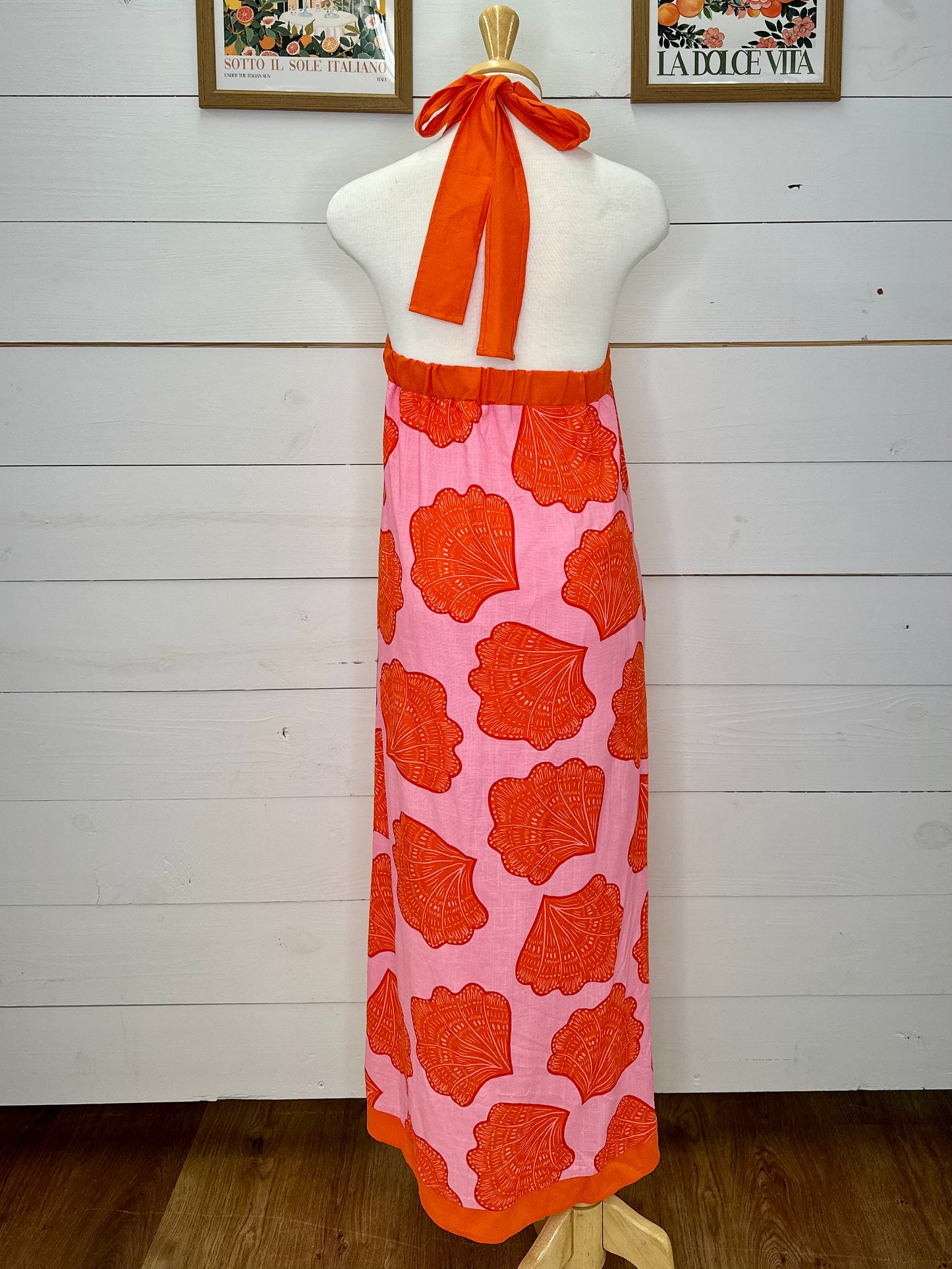PINK/ORANGE SHELL HALTER MAXI DRESS