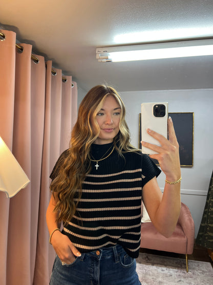 BLACK/BEIGE STRIPE SWEATER TOP