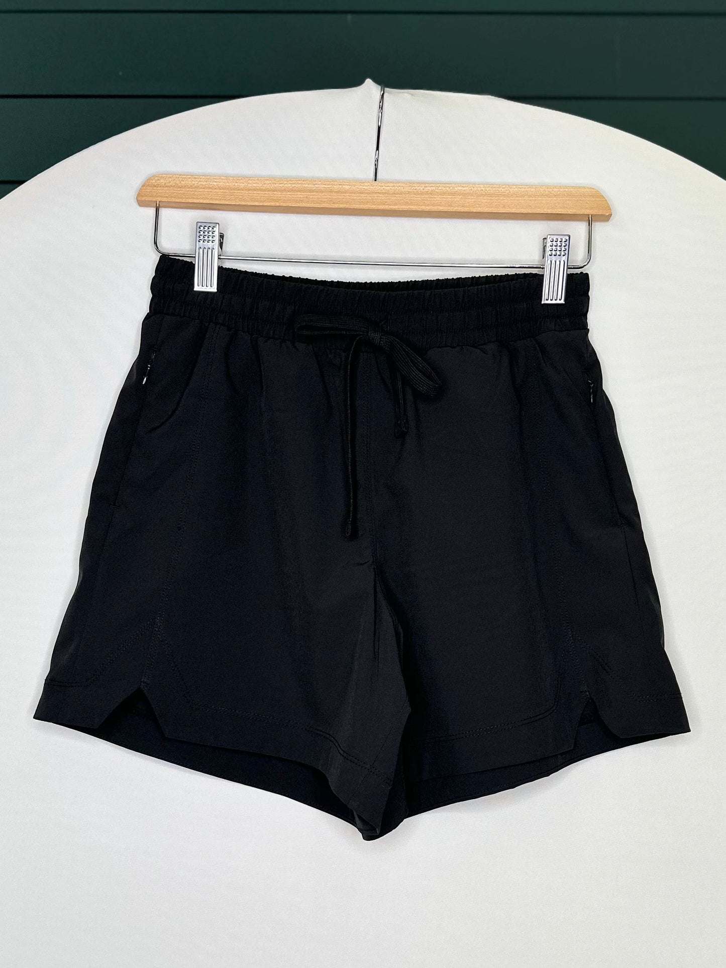 HEAVY POLY 5 ATHLETIC SHORTS
