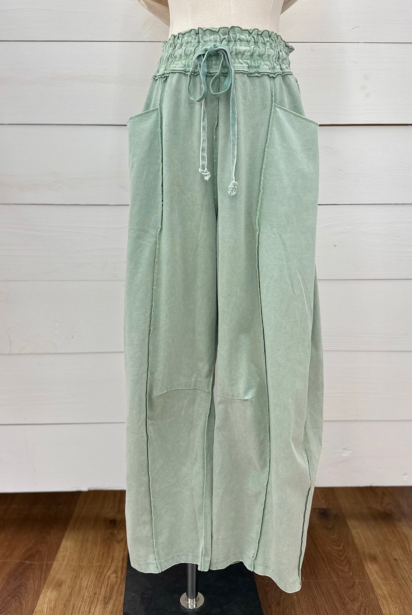 JADE GREEN PANT