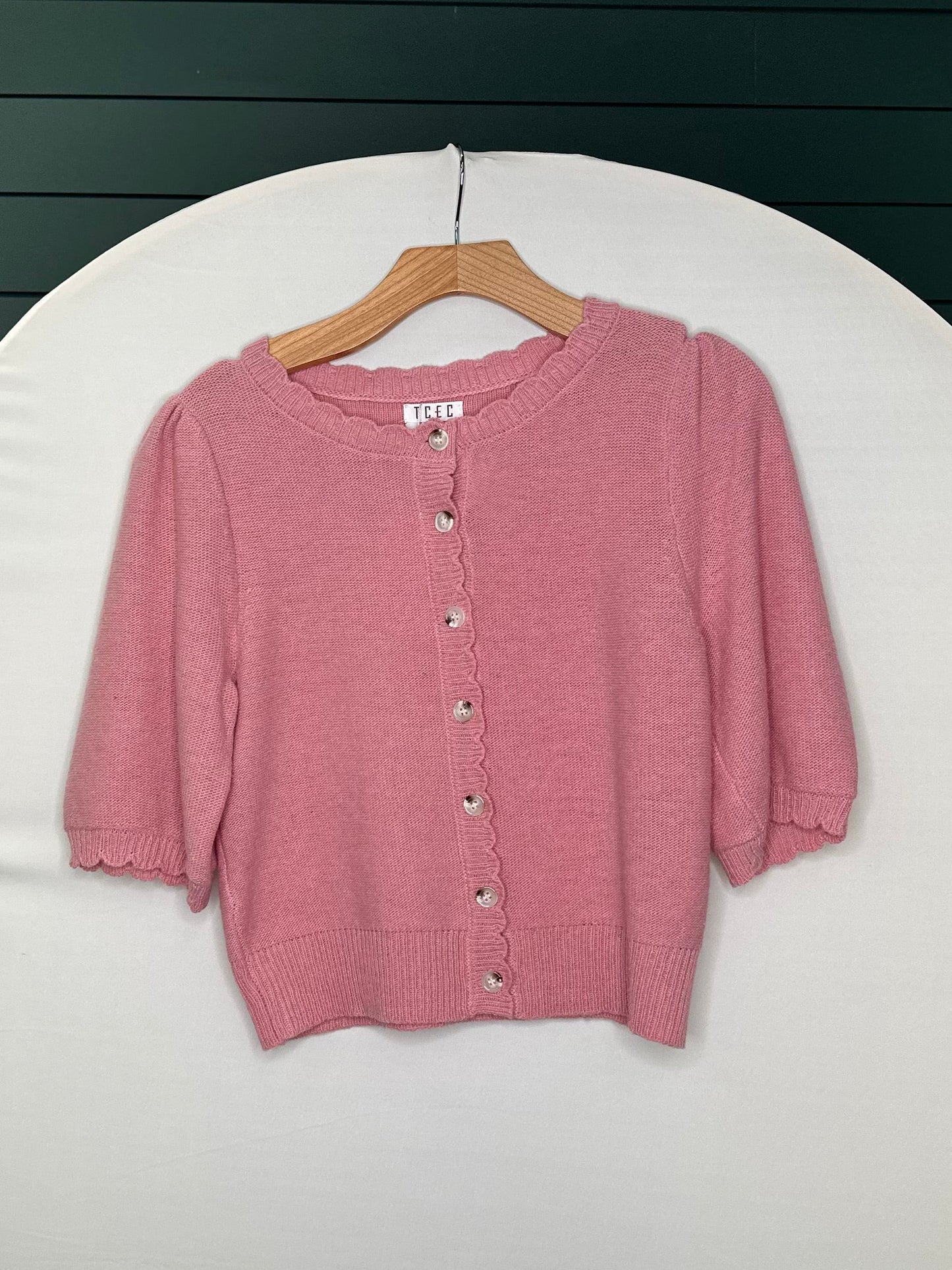 White button knit mid sleeve