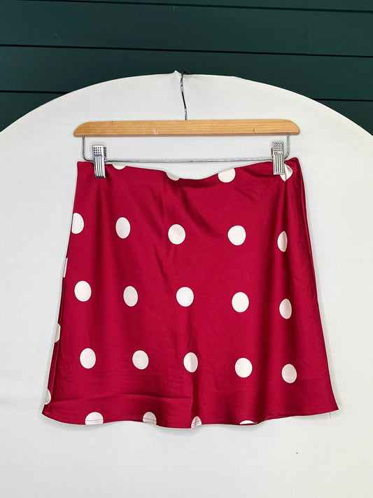 RED-CREAM DOT SATIN SKIRT