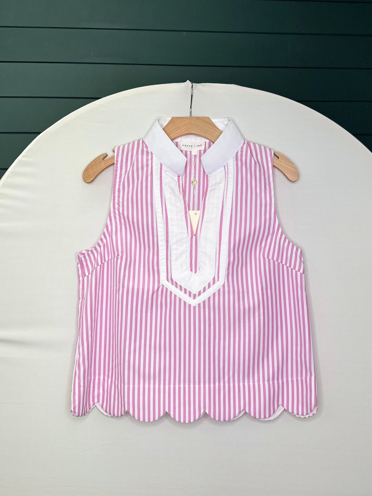 Scallop trim tank