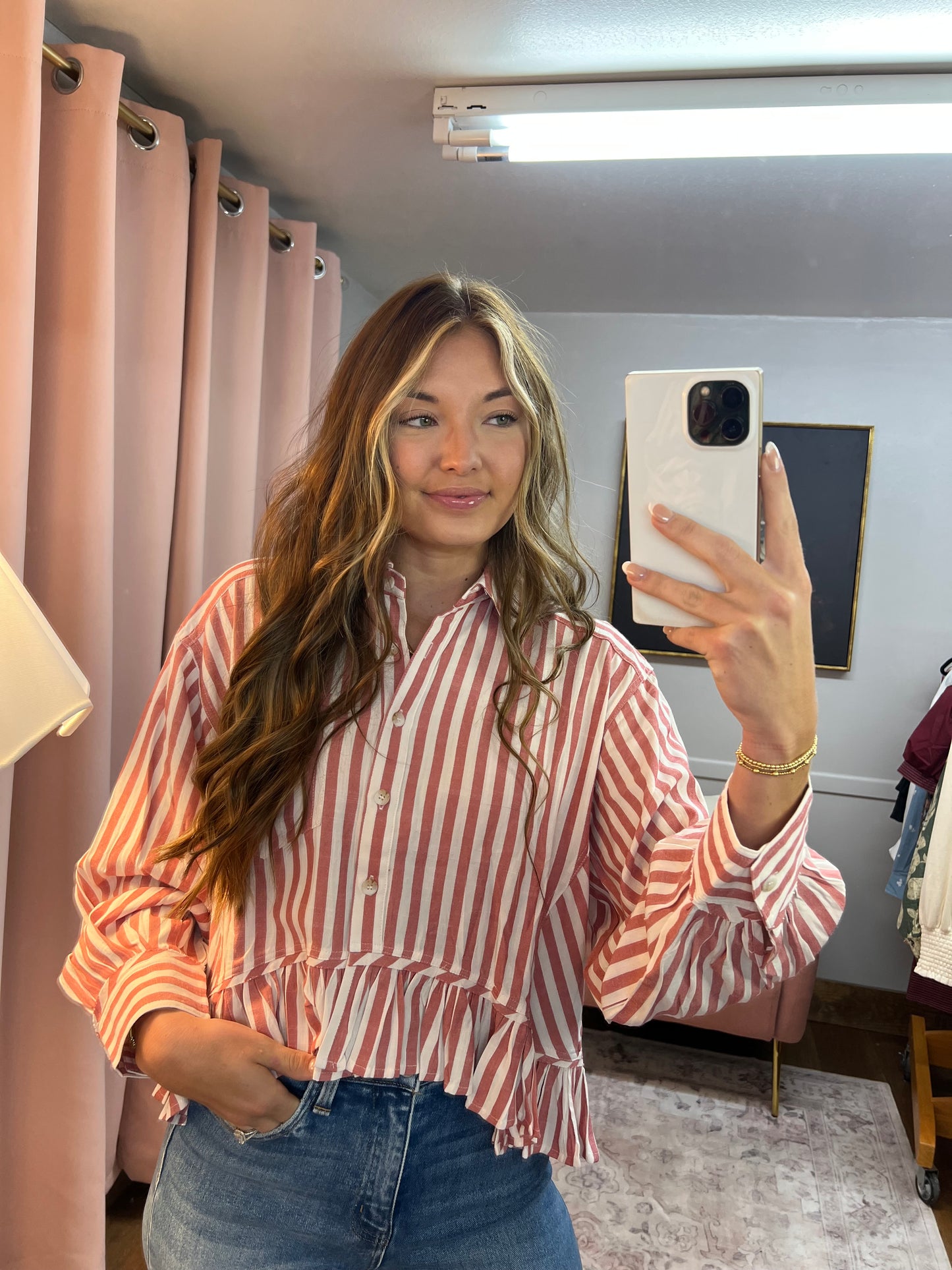 CIERRA RED STRIPE RUFFLE HEM TOP