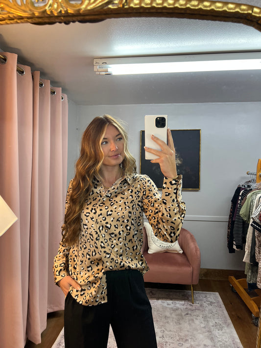 SILK LEOPARD BLOUSE