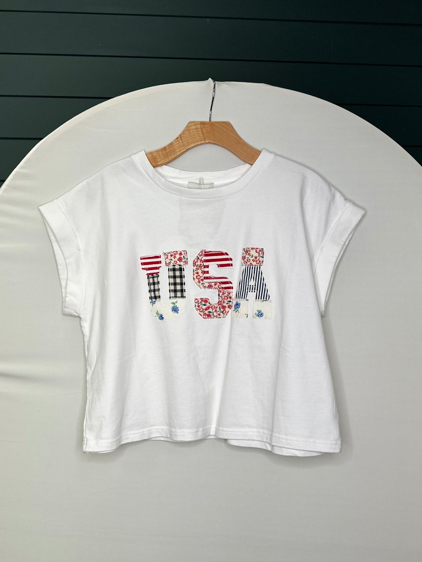 WHITE USA FLORAL PATCH T-SHIRT