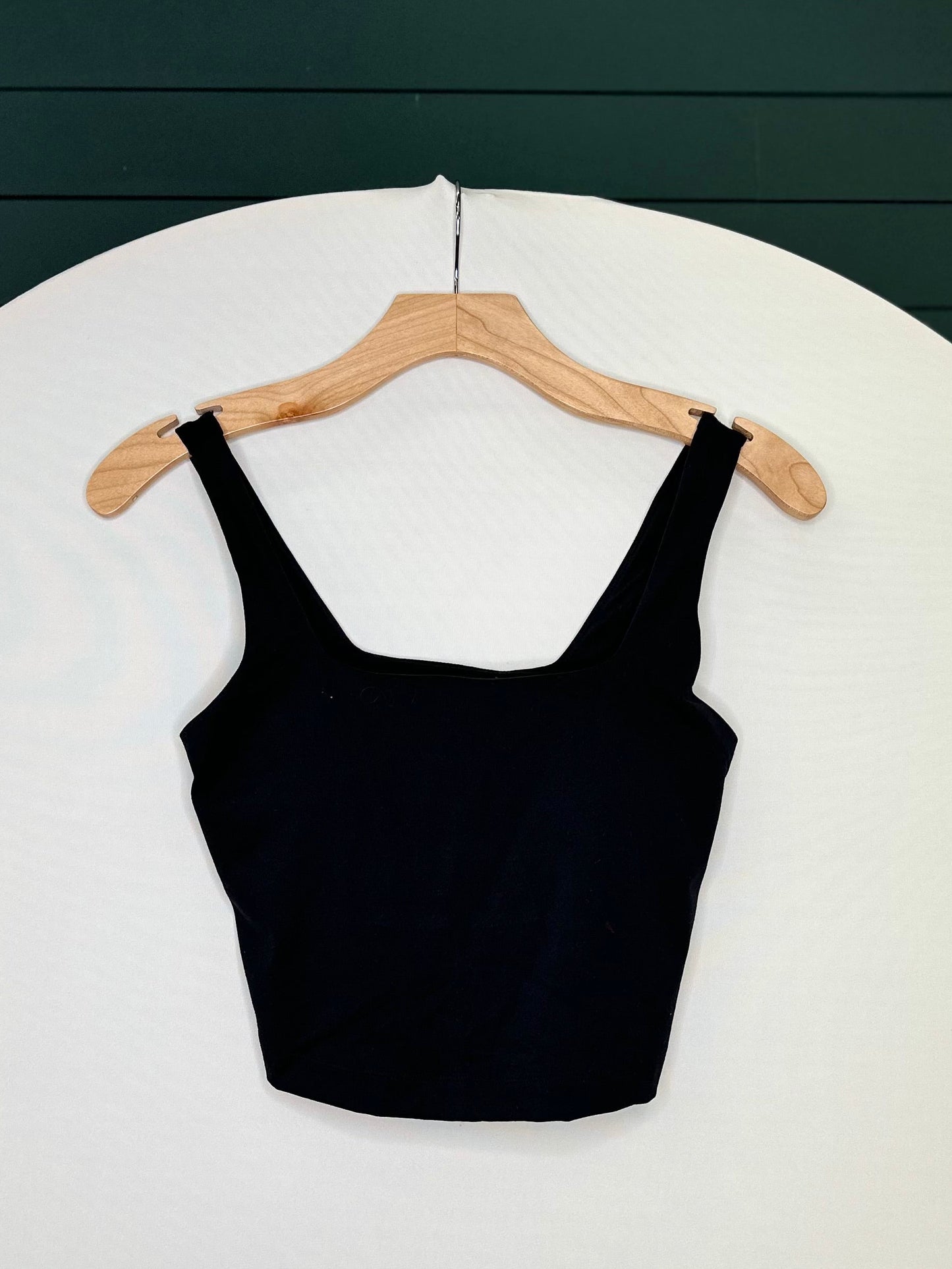CROP ATHLETIC TANK