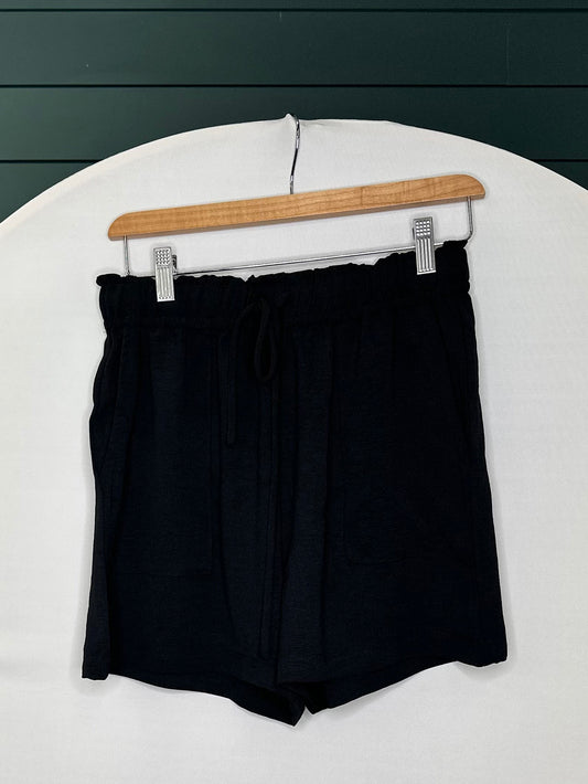 BLACK PATCH POCKET SHORTS