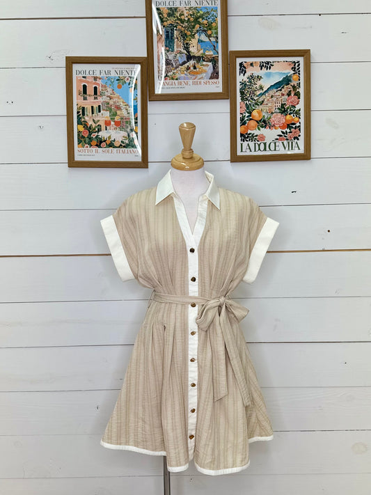 LT TAUPE BUTTON RUCHE DRESS