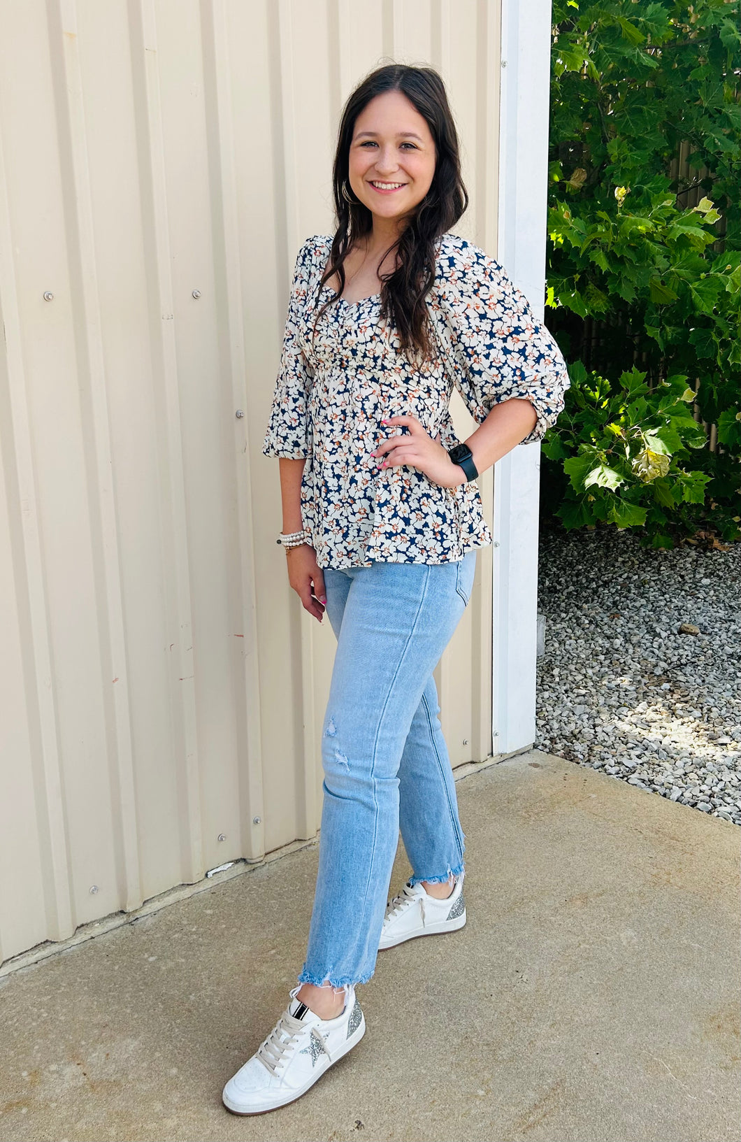 FLOWER CINCHED BLOUSE