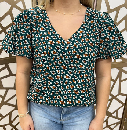 Martha Kelly Green Vneck Floral