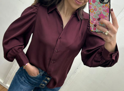 KATIE PLUM BUTTON DOWN BLOUSE