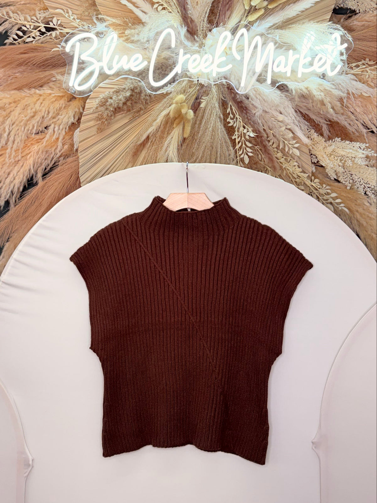 BRWN KNIT RIBBED HIGH NECK