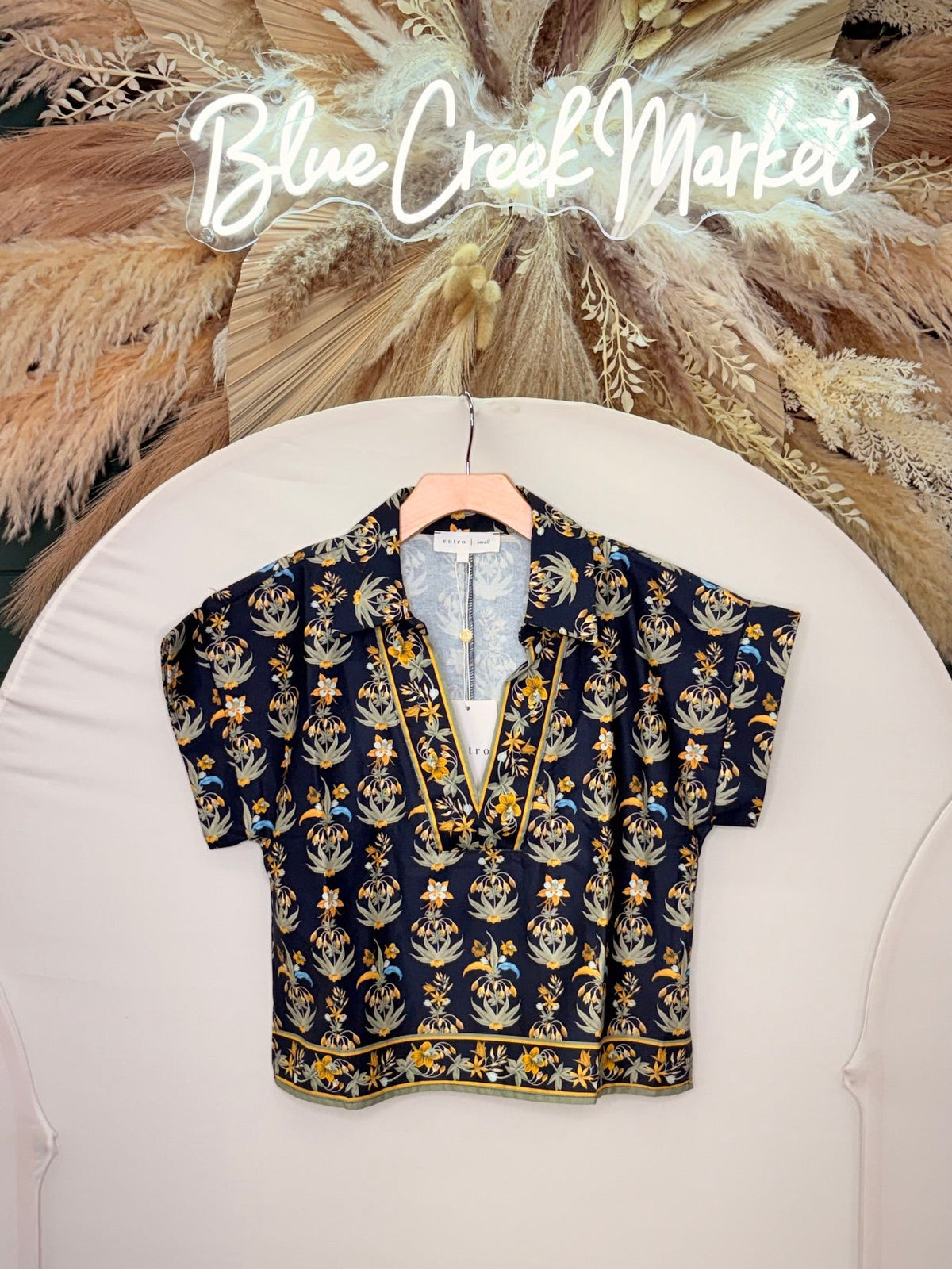 NAVY AND GOLD FLORAL TOP