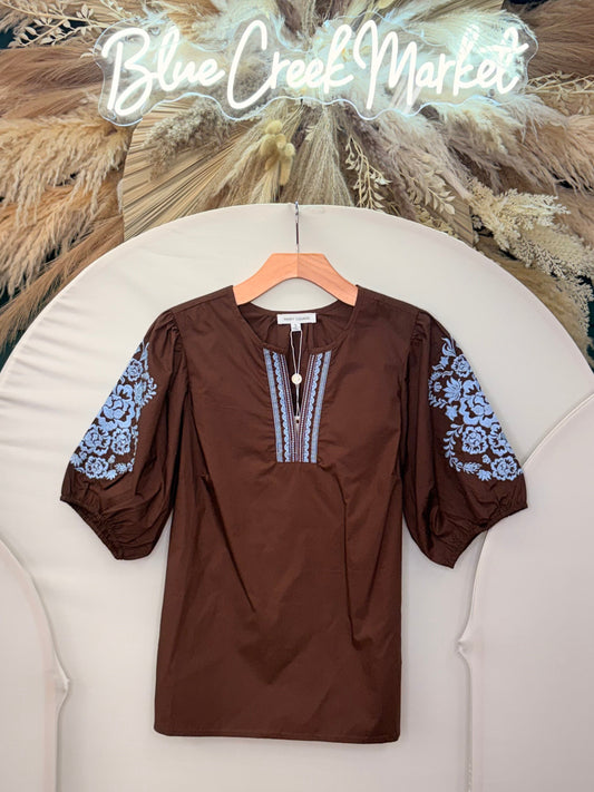ANGELA AVEN VIBES TOP