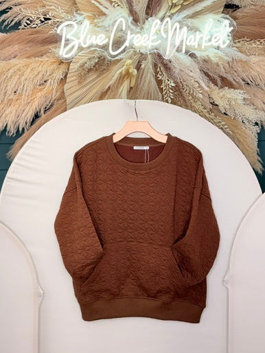 BROWN QUILTED POCKET SWEATER
