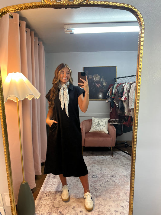 BLACK SOFT COLLARED MAXI DRESS