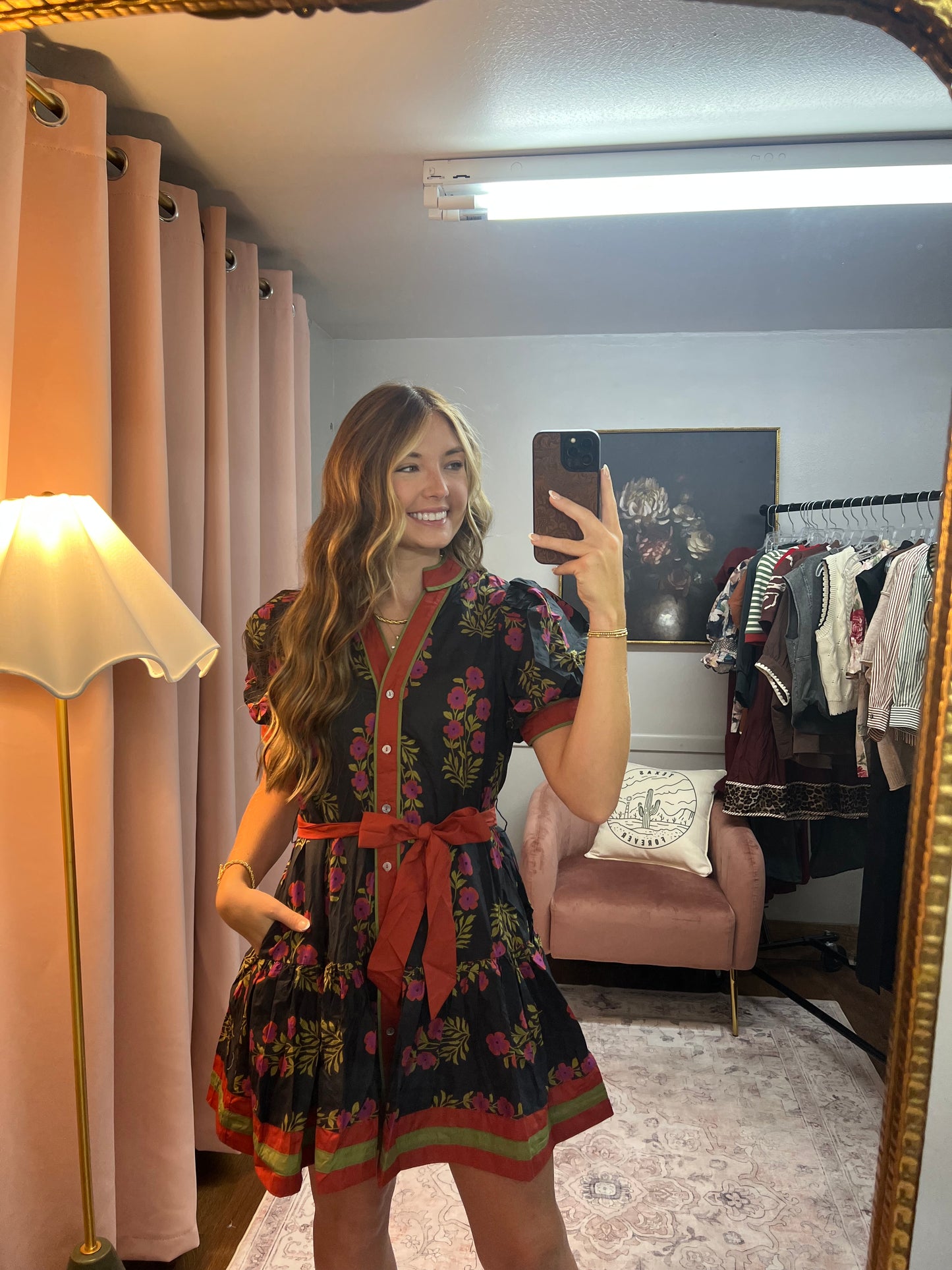 BLACK FLORAL RUST BELTED SHORT DRESS