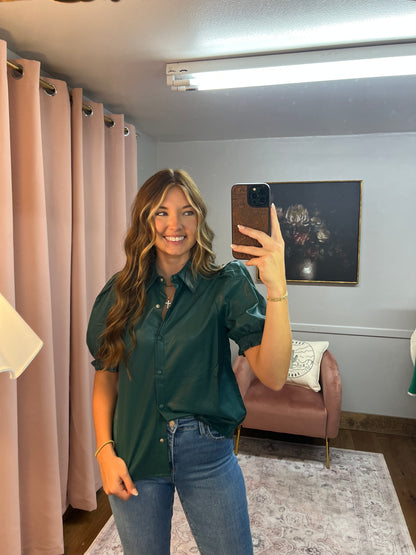 TEAL PLEATHER BUTTON TOP